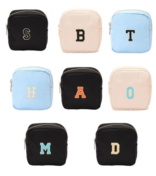Pouch colour &amp; initial options