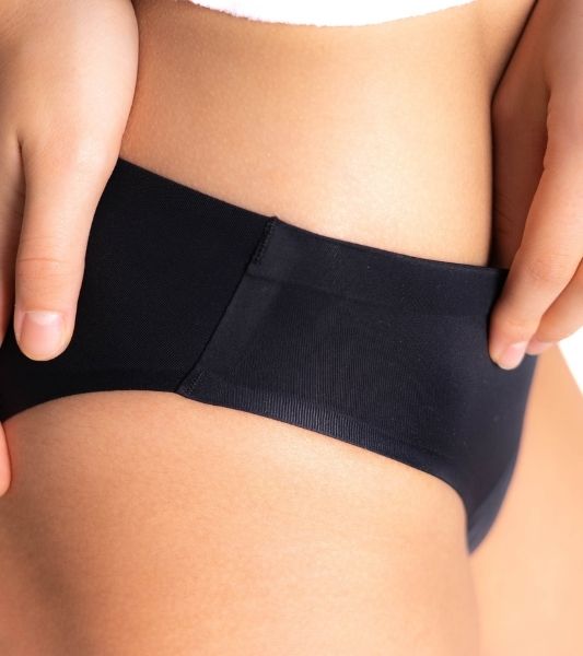 Close-up of Sahara seamfree period underwear laser-cut edges and smooth fabric. Size UK 6 / 2XS. 